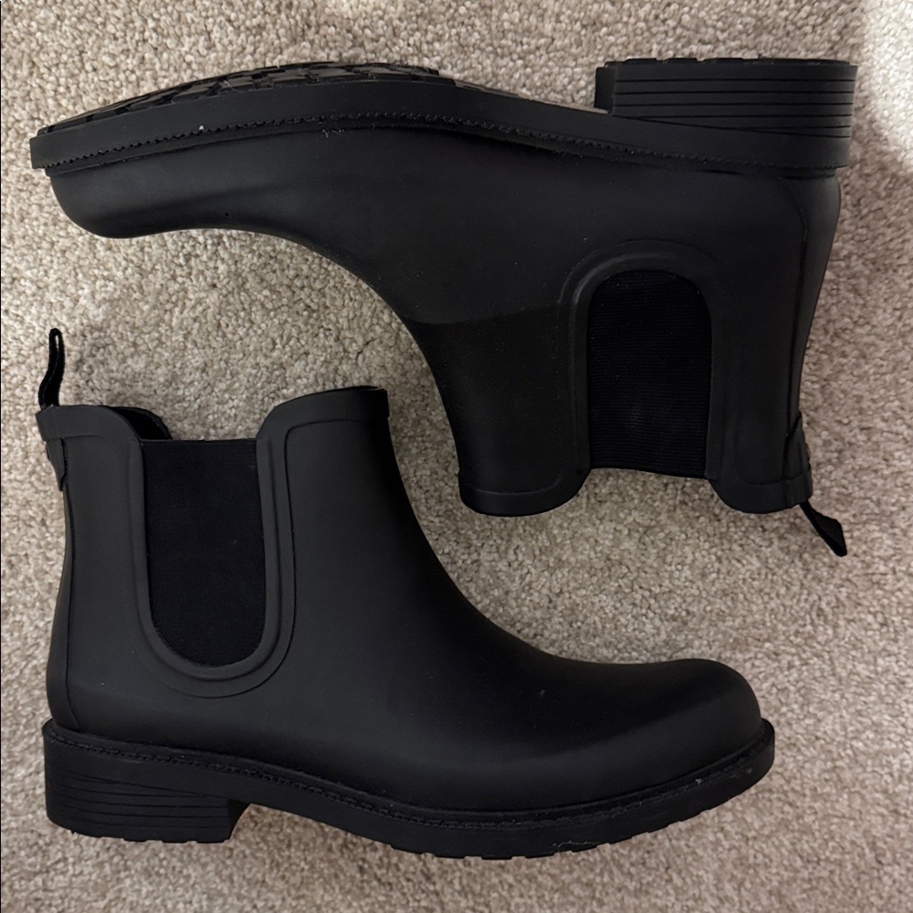 Madewell Black Chelsea Rain Boots size W8